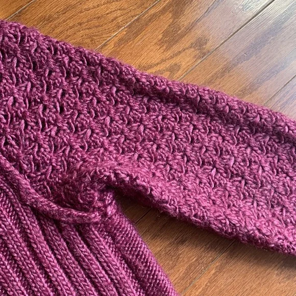 Free People Boho Knit Fuchsia V-Neck Ruffle Longline Wool Cardigan Size Medium - Picture 9 of 10